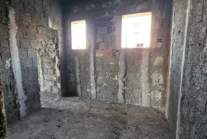 Shtepi ne shitje Shtepi Private ne Durres, 3+1, Mobilimi Bosh, pa mobiluar, Pagesa 93,000  Euro.