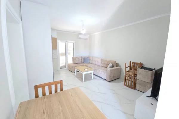 Casa in affitto 1+1 a Durazzo - 300 Euro