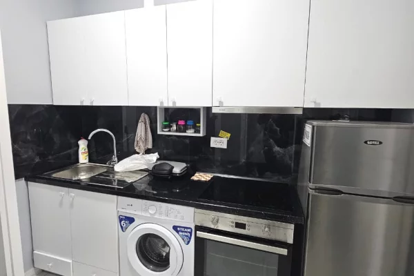 Shtepi me qera 1+1 ne Durres - 300 Euro