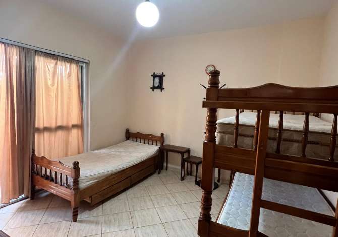 Shtepi ne shitje Apartament ne Tirane, 2+1, Mobilimi E mobiluar, Pagesa 145,000  Euro.