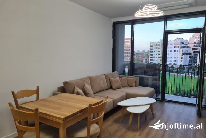 Shtepi me qera Apartament ne Tirane, 1+1, Mobilimi E mobiluar, Pagesa 1,000  Euro.