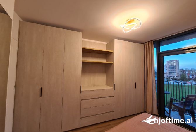 Shtepi me qera Apartament ne Tirane, 1+1, Mobilimi E mobiluar, Pagesa 1,000  Euro.