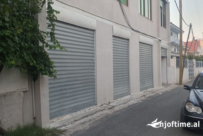 Ambient biznesi me qera 1+1 ne Tirane - 400 Euro