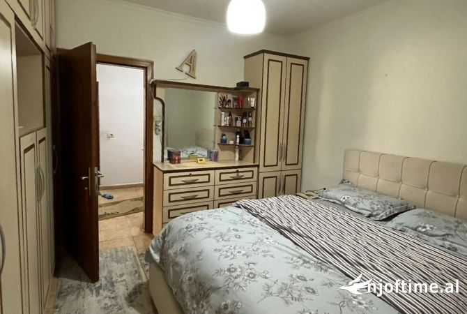 Shtepi ne shitje 2+1 ne Tirane - 130,000 Euro