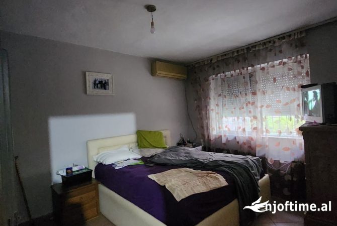 Shtepi ne shitje 2+1 ne Tirane - 95,000 Euro