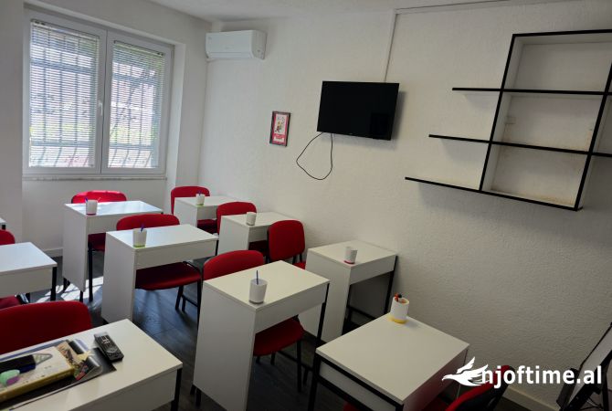 Jepet me Qera per Zyra ne 21 Dhjetor