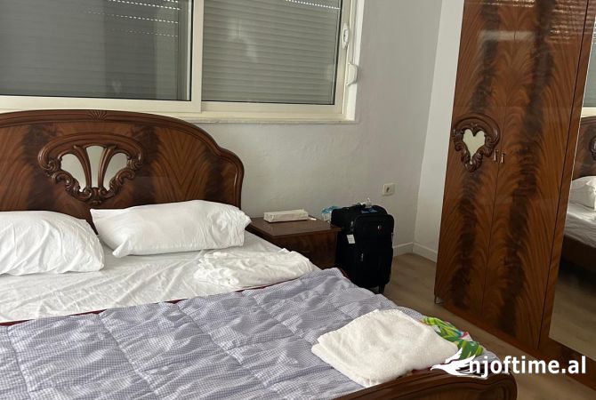 Shtepi me qera 3+1 ne Tirane - 700 Euro