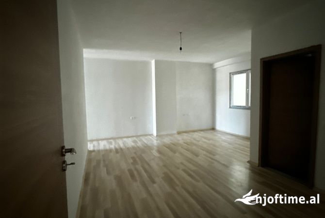 Shtepi ne shitje 3+1 ne Lezhe - 75,000 Euro