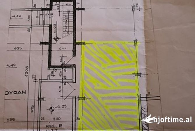 Ambient biznesi me qera 3+1 ne Tirane - 500 Euro