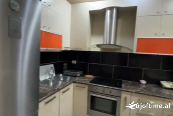 Shtepi me qera 1+1 ne Tirane - 500 Euro