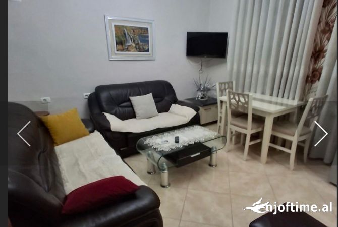 Shtepi me qera 1+1 ne Tirane - 450 Euro
