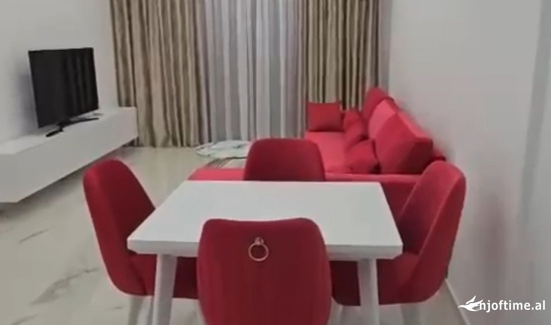 Shtepi me qera Apartament ne Tirane, 1+1, Mobilimi E mobiluar, Pagesa 650  Euro.