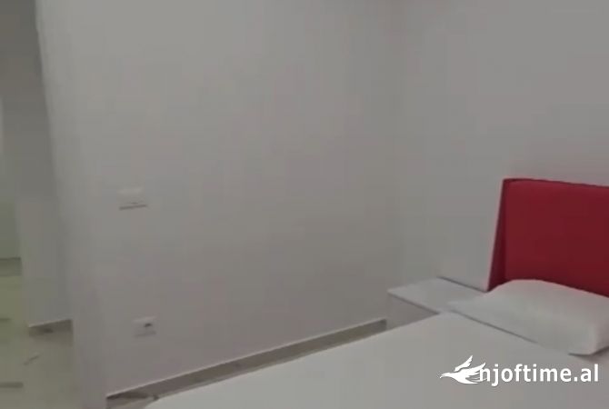 Shtepi me qera Apartament ne Tirane, 1+1, Mobilimi E mobiluar, Pagesa 650  Euro.