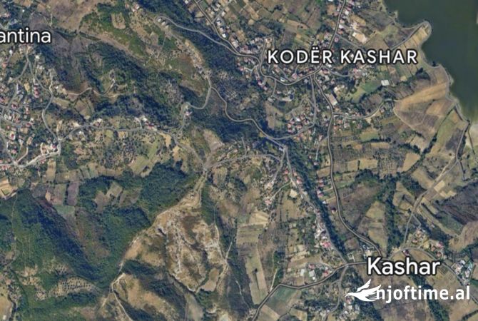 Truall ose Toke ne Tirane - 600,000 Euro
