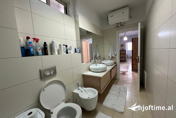 House for Rent 3+1 in Tirana - 700 Euro