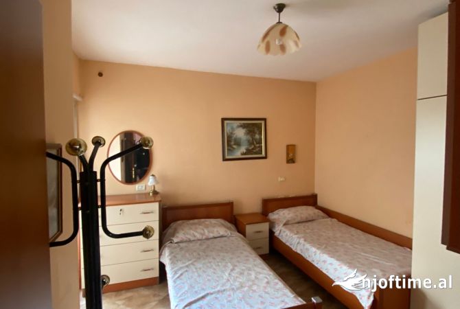 Shtepi ne shitje 2+1 ne Tirane - 120,000 Euro