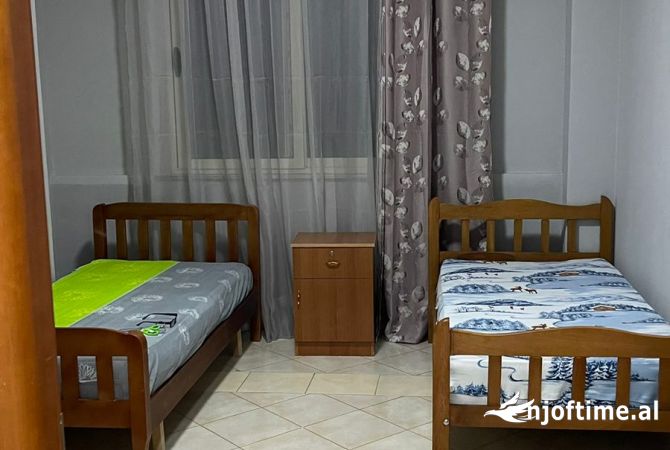 Shtepi me qera 2+1 ne Tirane - 450 Euro