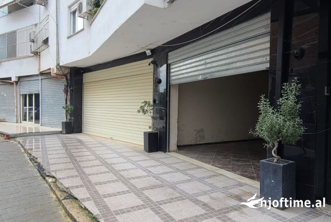Ambient biznesi me qera 3+1 ne Tirane - 300 Euro