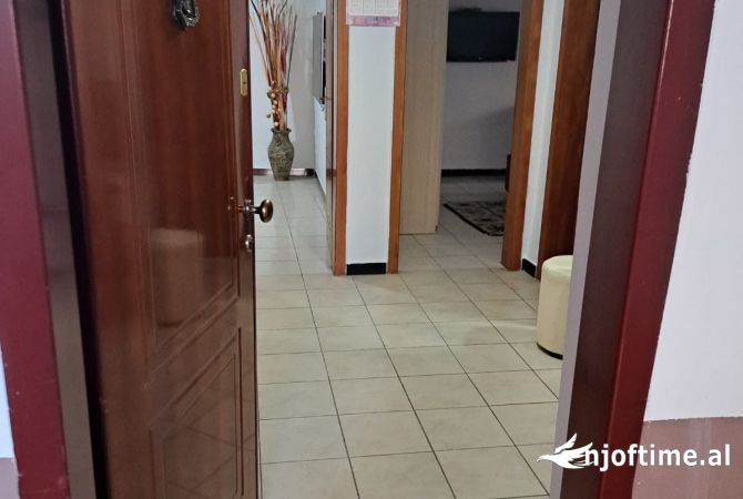 Shtepi me qera 2+1 ne Tirane - 500 Euro