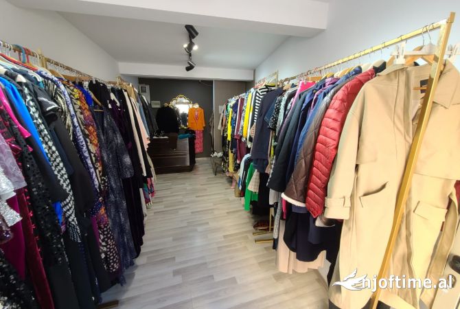 Ambient biznesi ne shitje 1+1 ne Tirane - 10,300 Euro