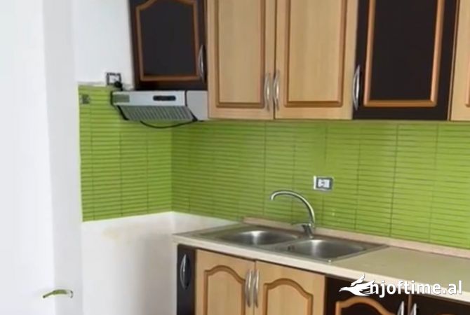 Shtepi ne shitje 2+1 ne Tirane - 129,000 Euro