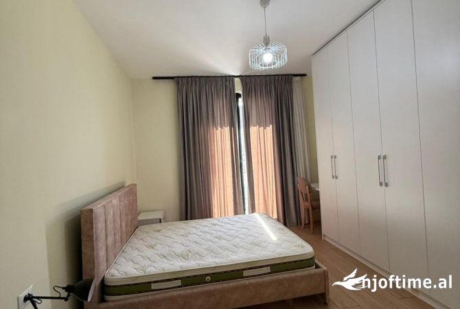 Casa in affitto 2+1 a Tirana - 1,000 Euro