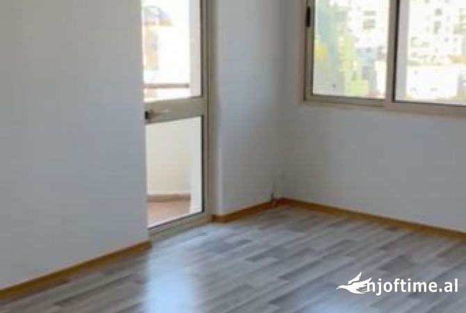 Shtepi ne shitje 2+1 ne Tirane - 132,000 Euro
