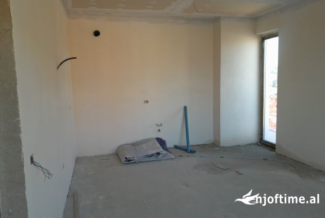 Shtepi ne shitje 2+1 ne Tirane - 147,000 Euro