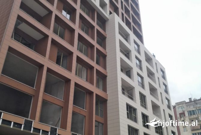 Shtepi ne shitje 2+1 ne Tirane - 205,000 Euro