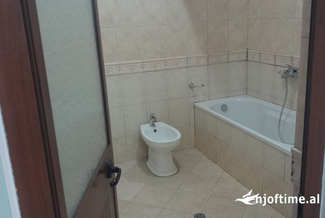 Private house for rent in Tirana 2+1, Furnished