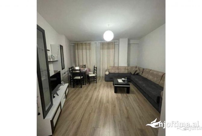 Shtepi me qera 2+1 ne Tirane - 500 Euro