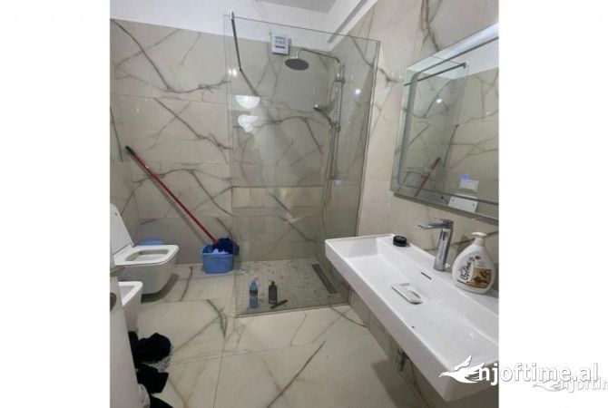 Shtepi me qera 2+1 ne Tirane - 500 Euro