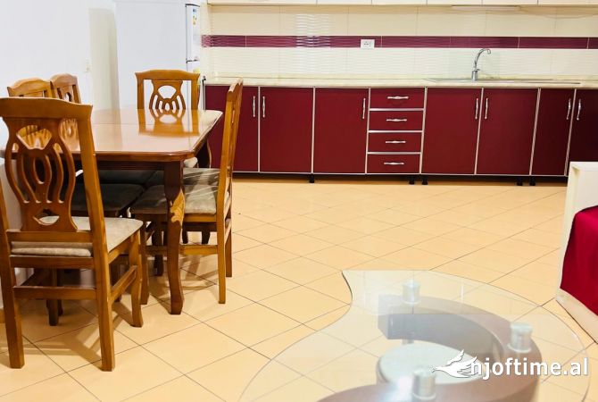 Casa in affitto 2+1 a Tirana - 1,000 Euro