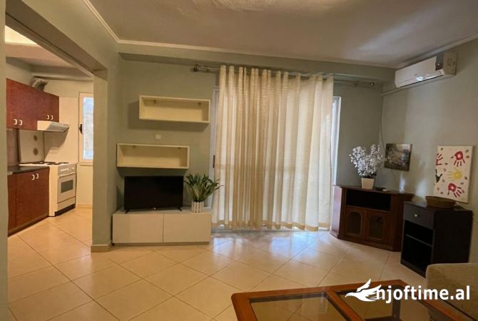 Shtepi me qera 1+1 ne Tirane - 600 Euro