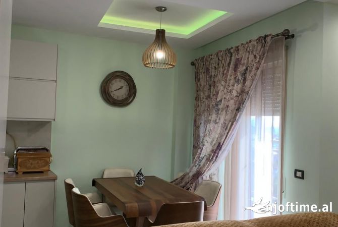 Shtepi ne shitje 3+1 ne Tirane - 150,000 Euro