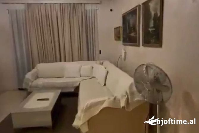Shtepi ne shitje 3+1 ne Tirane - 135,000 Euro