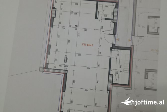 Ambient biznesi ne shitje 1+1 ne Tirane - 174,000 Euro