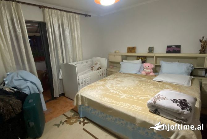 Shtepi ne shitje 3+1 ne Tirane - 140,000 Euro