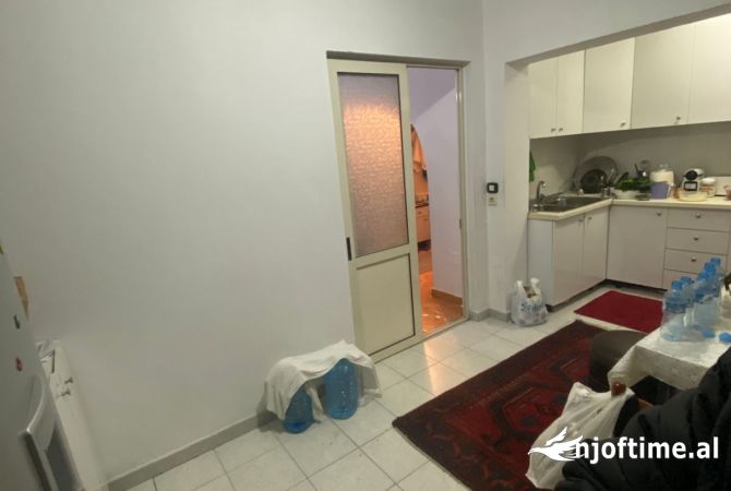 Shtepi ne shitje 3+1 ne Tirane - 140,000 Euro