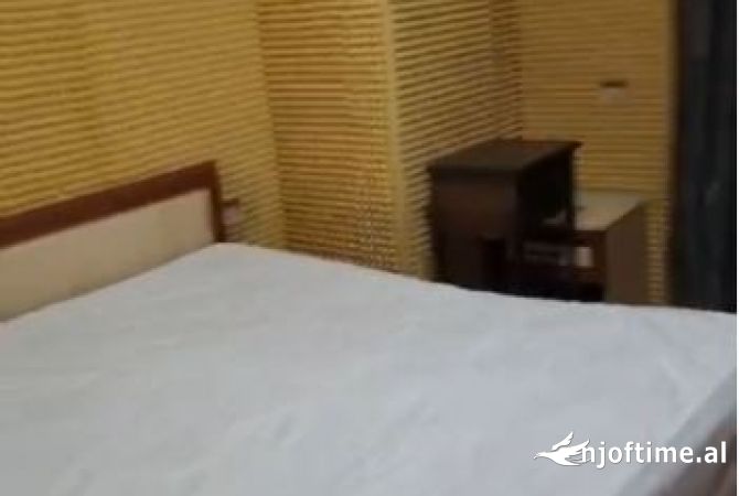 Shtepi me qera 2+1 ne Tirane - 400 Euro