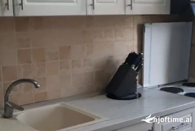 Shtepi me qera 2+1 ne Tirane - 600 Euro