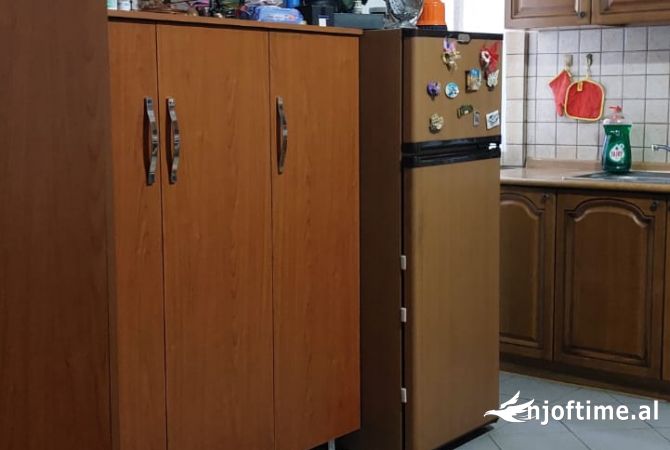 Shtepi ne shitje 2+1 ne Tirane - 360,000 Euro