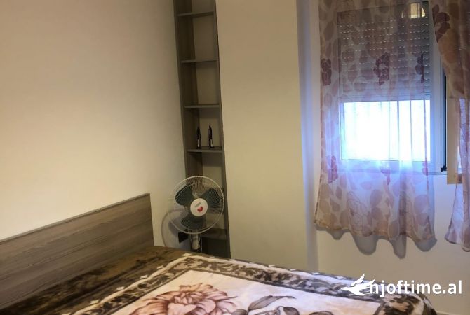 Shtepi me qera 1+1 ne Tirane - 400 Euro