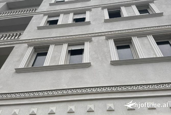 Shtepi ne shitje 2+1 ne Tirane - 60,000 Euro