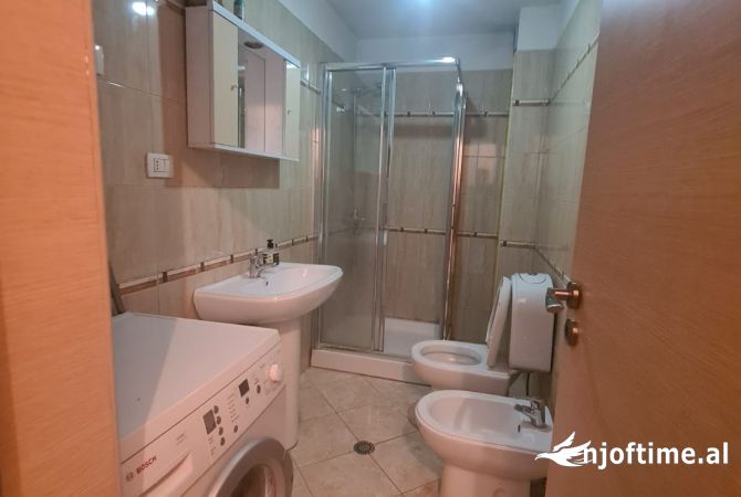 Shtepi me qera 1+1 ne Tirane - 480 Euro
