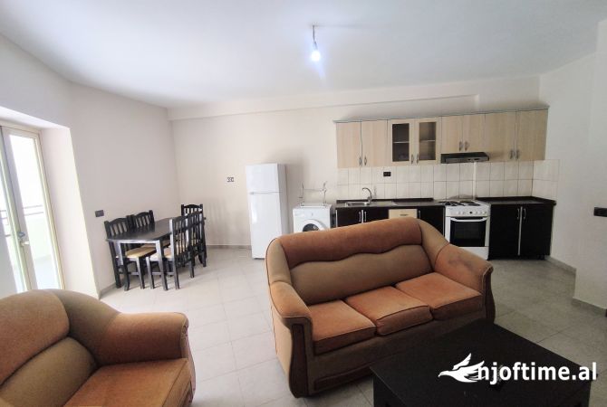 Shtepi ne shitje 2+1 ne Tirane - 95,000 Euro