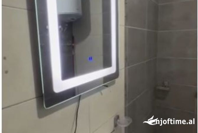 Shtepi me qera Apartament ne Tirane, 2+1, Mobilimi E mobiluar, Pagesa 500  Euro.