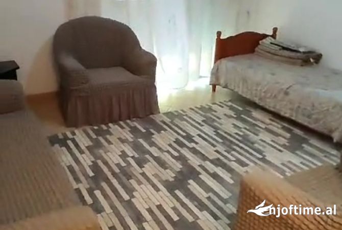 Shtepi me qera 2+1 ne Tirane - 600 Euro