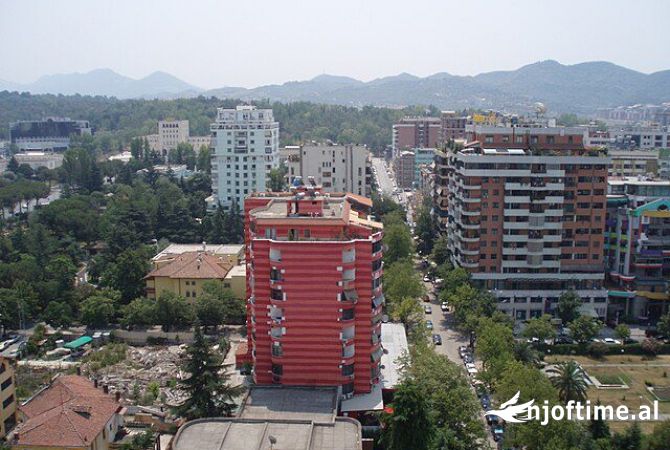 Ambient biznesi me qera 1+1 ne Tirane - 7,000 Euro