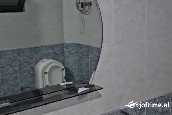 Shtepi me qera Shtepi Private ne Tirane, 1+1, Mobilimi E mobiluar, Pagesa 250  Euro.